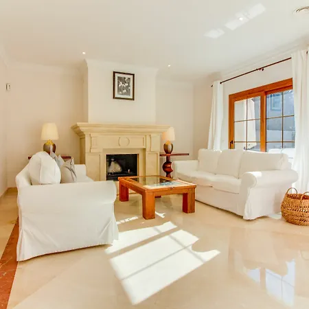 Lirios Villa Marbella